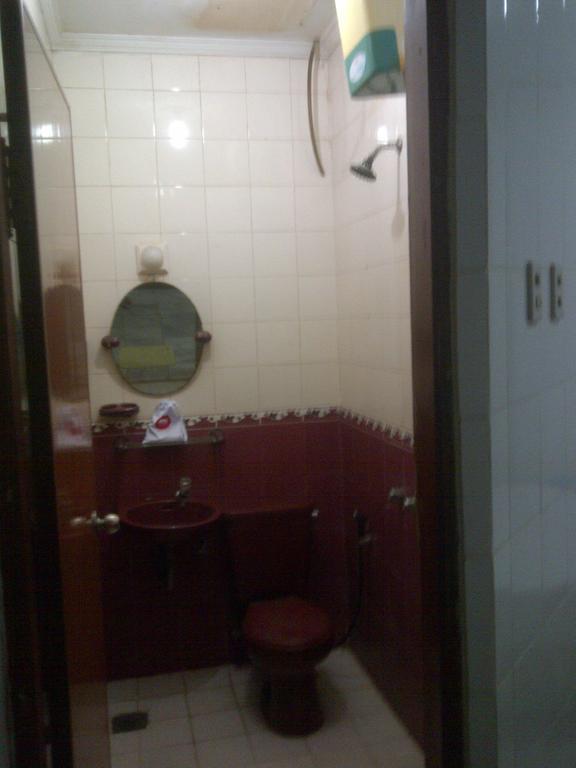 Hotel Pinangsia Jakarta Ngoại thất bức ảnh