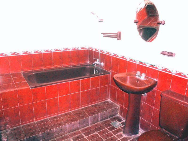 Hotel Pinangsia Jakarta Ngoại thất bức ảnh